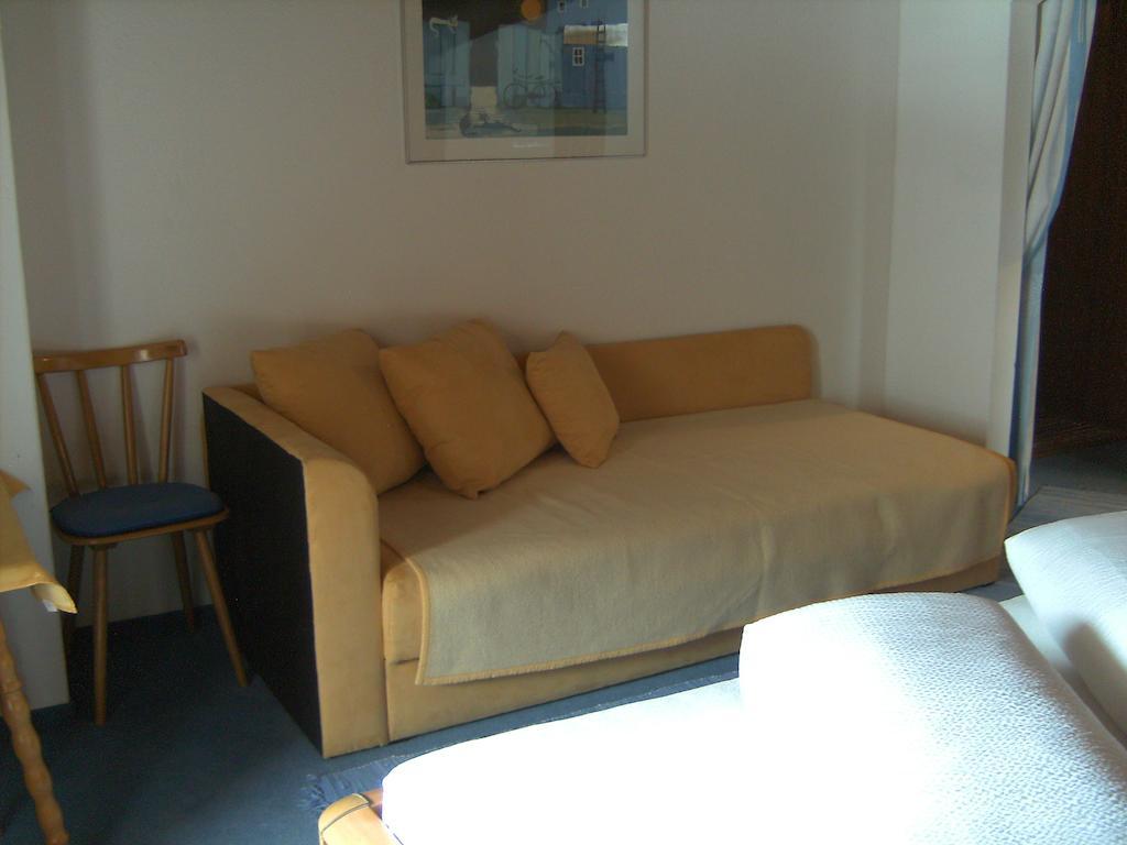 Haus Triumph Apartment Pettneu am Arlberg Bagian luar foto